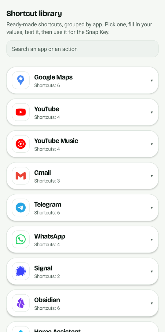 The shortcut library of SnapKey Mapper: apps with their logos and the number of shortcuts